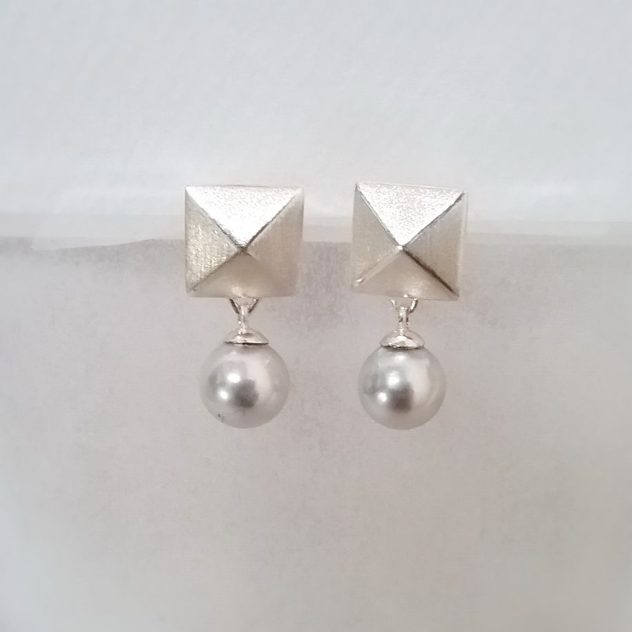 Giza Pyramid Earrings by jeweller Andrea Roberts at The Avenue Gallery, a contemporary fine art gallery in Victoria, British Columbia, Canada.