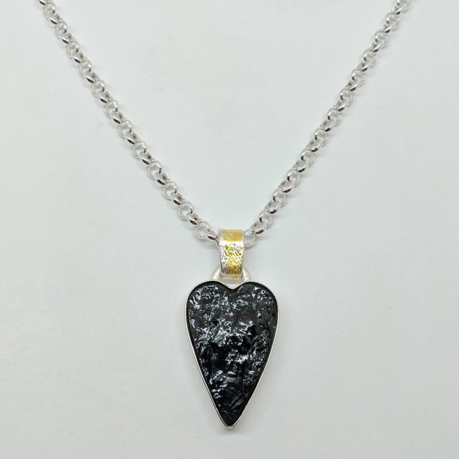 Midnight Blues Pendant by Andrea Roberts at The Avenue Gallery, a contemporary fine art gallery in Victoria, BC, Canada.