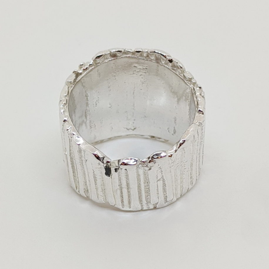 Vertical Bark Ring by A & R Jewellery at The Avenue Gallery, a contemporary fine art gallery in Victoria, BC, Canada.