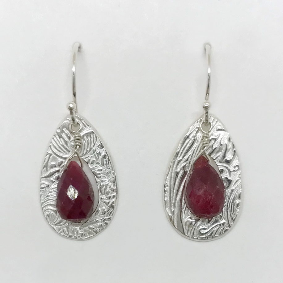 Teardrop Textured Earrings with Ruby (Medium) by Veronica Stewart at The Avenue Gallery, a contemporary fine art gallery in Victoria, BC, Canada.