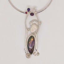 Gathering Hope Pendant by Andrea Russell at The Avenue Gallery, a contemporary art gallery in Victoria, BC, Canada