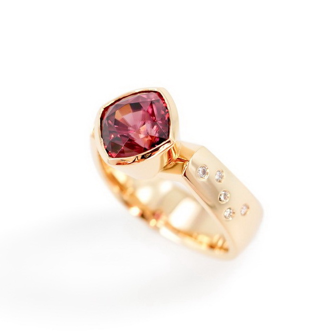 18Kt. Gold Red Zircon & Diamond Ring by Bayot Heer at The Avenue Gallery, a contemporary fine art gallery in Victoria, BC, Canada