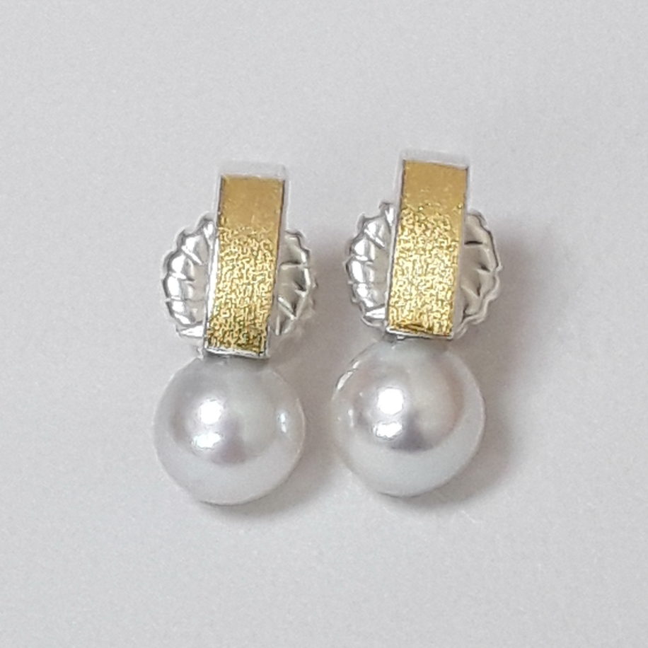 Japanese Cultured Pearl Earrings by Andrea Roberts at The Avenue Gallery, a contemporary fine art gallery in Victoria, BC, Canada.
